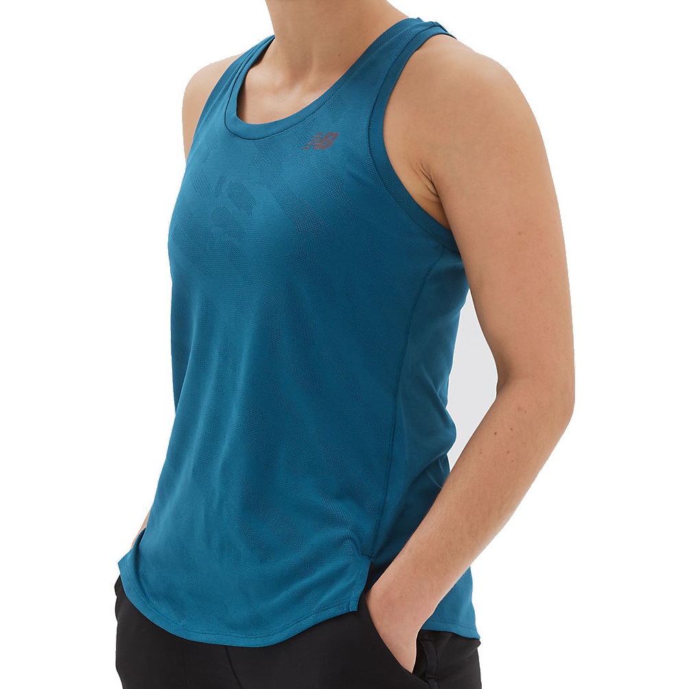 تاپ ورزشی نیوبالانس